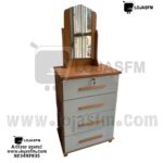 Cômoda com 4 gaveta e espelho por cima produto novo com direito entrega e montagem